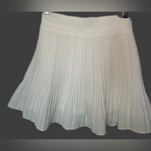 Girls White Skirt Large